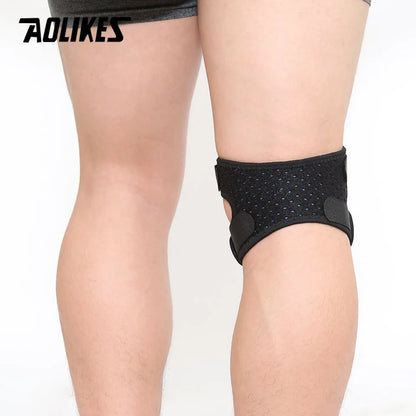 AOLIKES Adjustable Patella Knee Strap with Double Compression Pads for Running, Basketball, Football, and Cycling