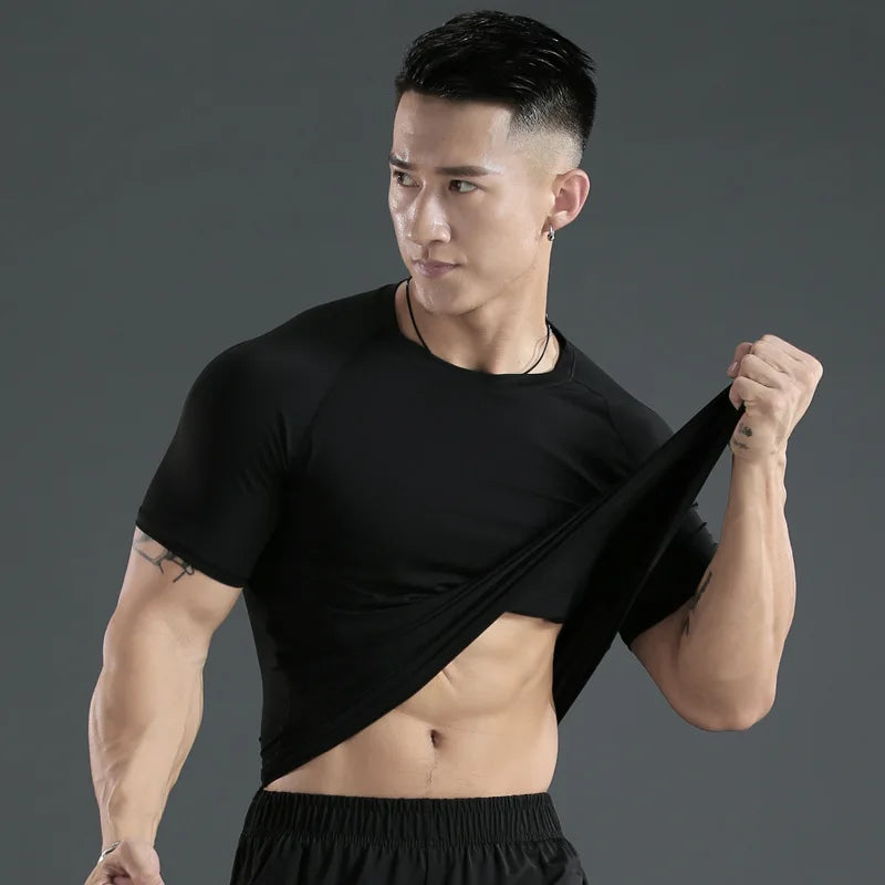 Men's Short Sleeved Quick Dry Fitness T-Shirt - Breathable Sportswear Clothes